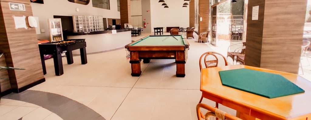 Espaço de Jogos: Diversão para Todas as Idades